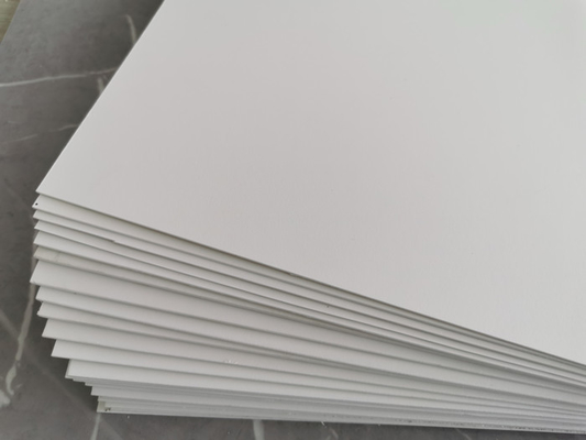 Weißes glattes Oberflächenpvc-Hartschaumstoff-Blatt 20mm für Stich