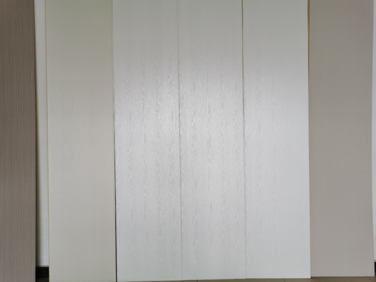 GB-feuerverzögernde 500x3000mm dekorative PVC-Wände mit Beschaffenheits-Oberfläche